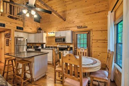 Quiet Cabin with Hot Tub 3 Mi to Broken Bow Marina! - image 15