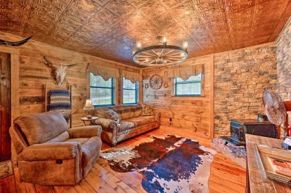 Western Daze Broken Bow Cabin in Hochatown! - image 10