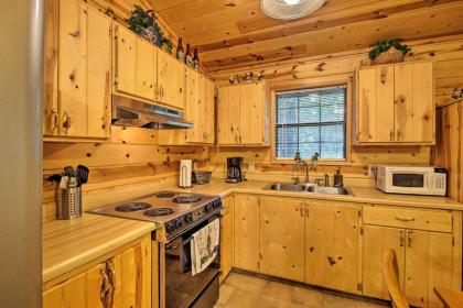 Serene Broken Bow Cabin with Hot Tub and Fire Pit - image 10