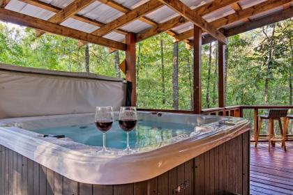 Serene Broken Bow Cabin with Hot Tub and Fire Pit - image 12