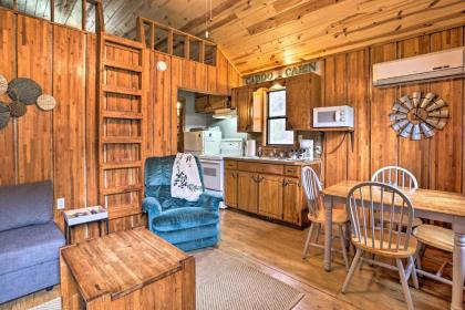 Family Cabin with Porch and Yard Near Broken Bow Lake! - image 7