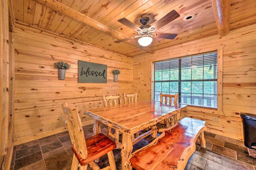 Rustic Broken Bow Retreat with Hot Tub and Deck! - image 6