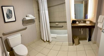 Hilton Garden Inn Bethesda - image 8