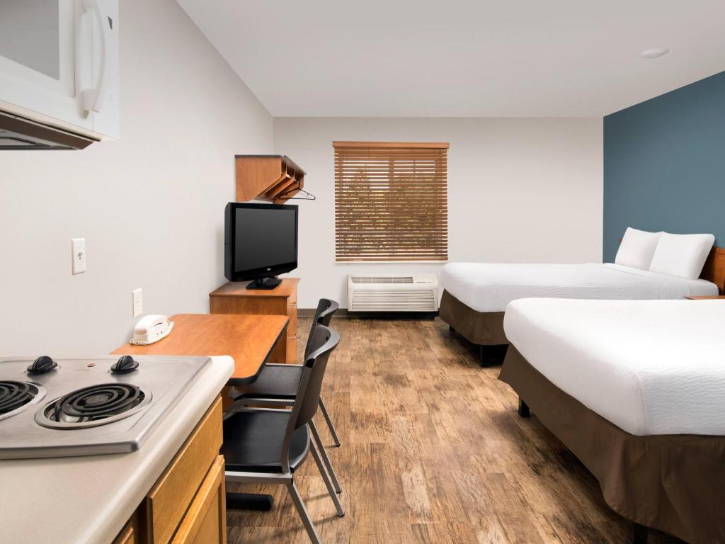 WoodSpring Suites Allentown Bethlehem - image 7