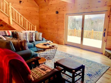 UV Log home with direct Cannon Mountain views Minutes to attractions Fireplace Pool Table AC - image 8