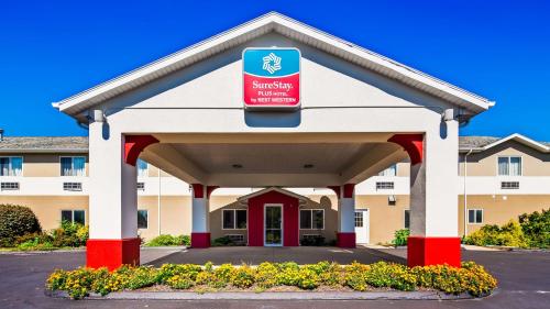 SureStay Plus Hotel by Best Western Bettendorf - main image