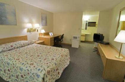 Americas Best Value Inn Biddeford - image 3