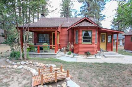 A Sweet Pine Cabin California