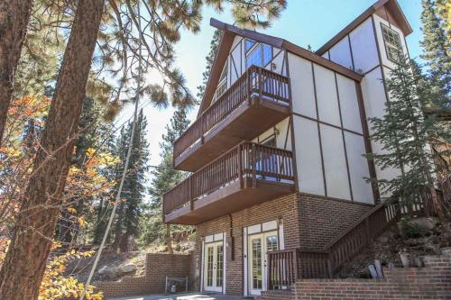 Bear Mountain Chalet-639 by Big Bear Vacations - main image