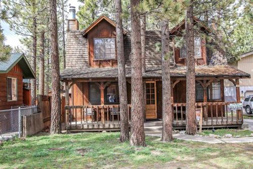 Birdie Cabin-1328 by Big Bear Vacations - main image