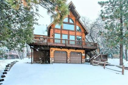 Holiday homes in Big Bear City California