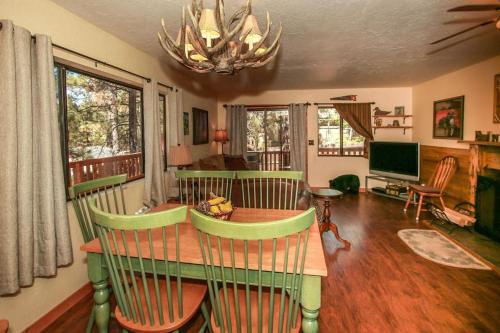 Inn Between Pines-1411 by Big Bear Vacations - image 2