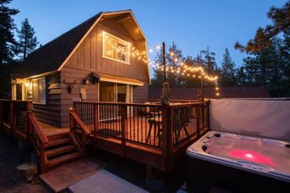 Daze Off 1690 by Big Bear Vacations Big Bear City California