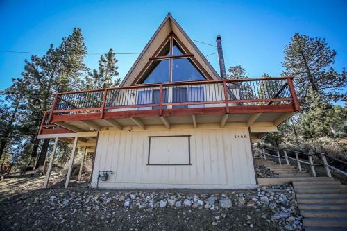 Meadow View Chalet-1632 by Big Bear Vacations - main image