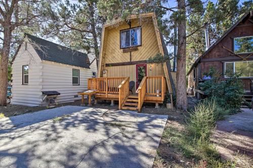 Log Cabin Retreat with Deck Near Big Bear Lake! - main image