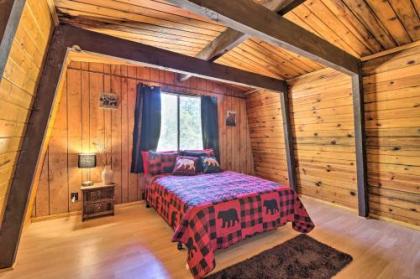 Log Cabin Retreat with Deck Near Big Bear Lake! - image 5