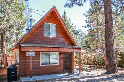 Palms to Pines 1877 by Big Bear Vacations Big Bear City California