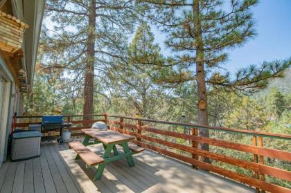 Holiday homes in Big Bear City California