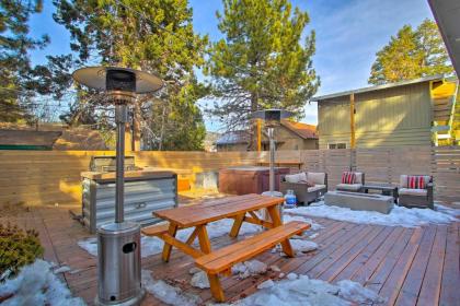 Cozy Cabin with Hot Tub and Outdoor Kitchen! - image 7