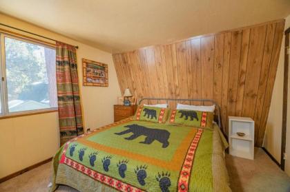 Crazy Bear Cabin - image 13