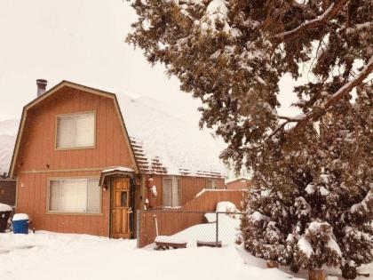 Holiday homes in Big Bear City California