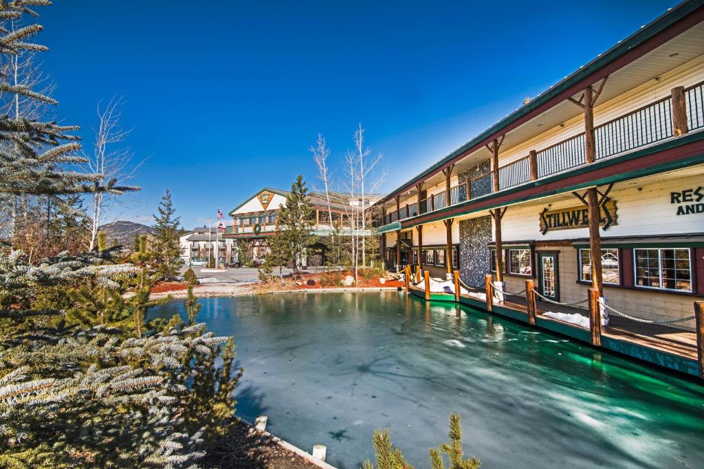 Holiday Inn Resort The Lodge at Big Bear Lake an IHG Hotel - main image