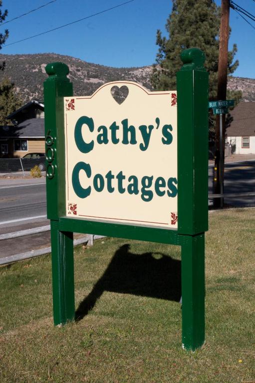 Cathy's Cottages - image 2