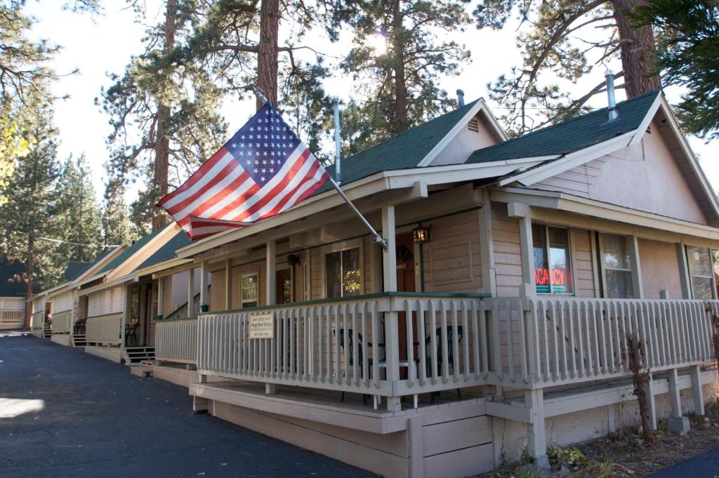 Cathy's Cottages - image 4