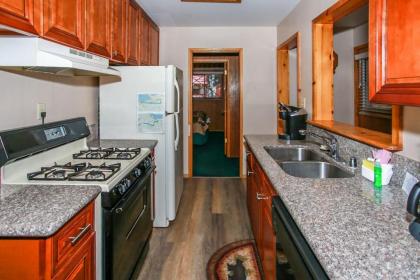 Avalon Hide Out-1336 by Big Bear Vacations - image 3