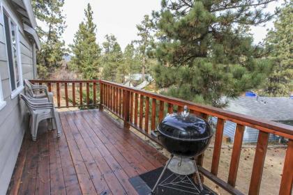 Snuggle Down Cottage-1544 by Big Bear Vacations - image 3