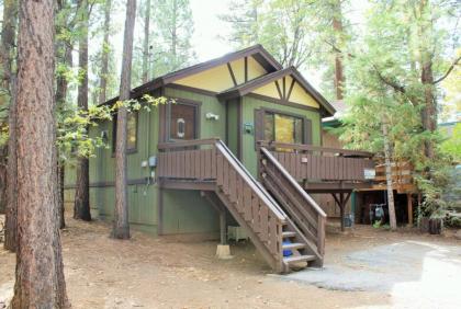 tiny mighty Cabin Big Bear Lake California