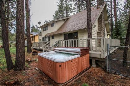 All Season Alpine Retreat 1184 by Big Bear Vacations