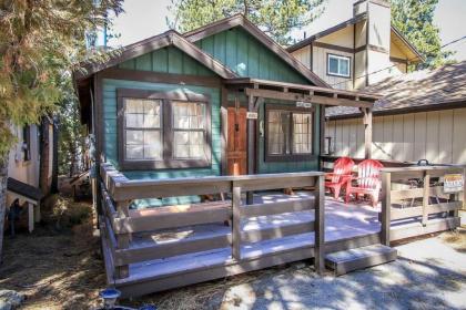 Brown Bears Cabin 1091 by Big Bear Vacations California