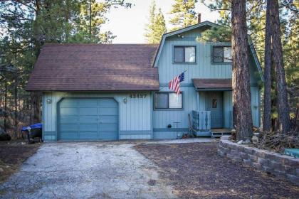 midnight Howl 1536 by Big Bear Vacations California