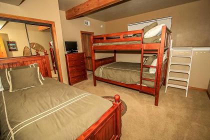 Four Happy Bears Estate - 1277 by Big Bear Vacations - image 3