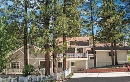 Fox Pines Retreat Big Bear Lake