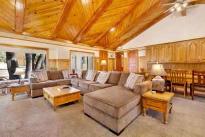 Bearfoot Lodge #2030 by Big Bear Vacations - image 13