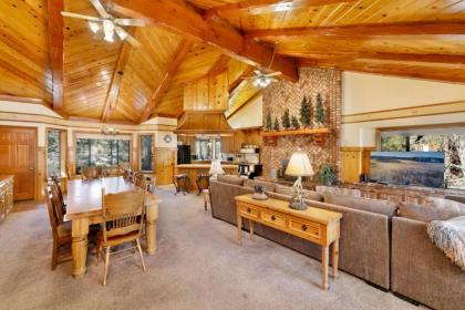 Bearfoot Lodge #2030 by Big Bear Vacations - image 3