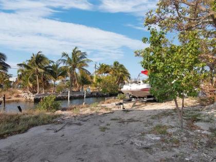 Big Pine Key Bungalow - image 8