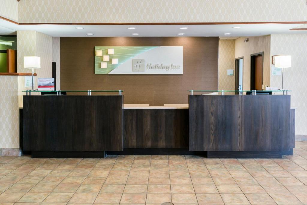 Holiday Inn Big Rapids an IHG Hotel - image 5