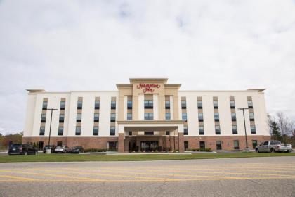 Hampton Inn & Suites Big Rapids Mi - image 8