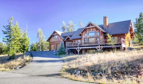 Antler Ridge Lodge - main image