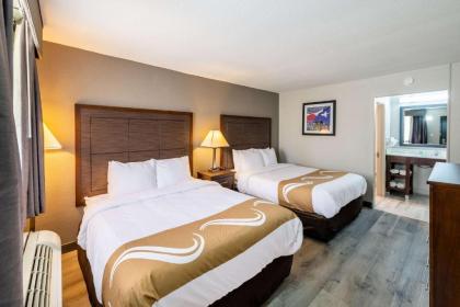 Quality Inn - image 8