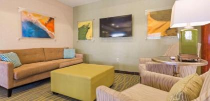 Best Western Palace Inn & Suites - image 3