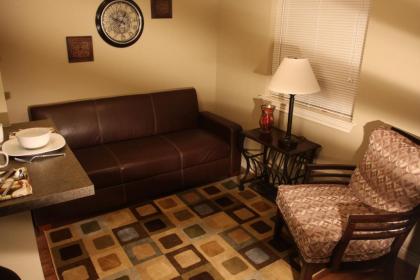 Eagle's Den Suites at Big Spring - image 4