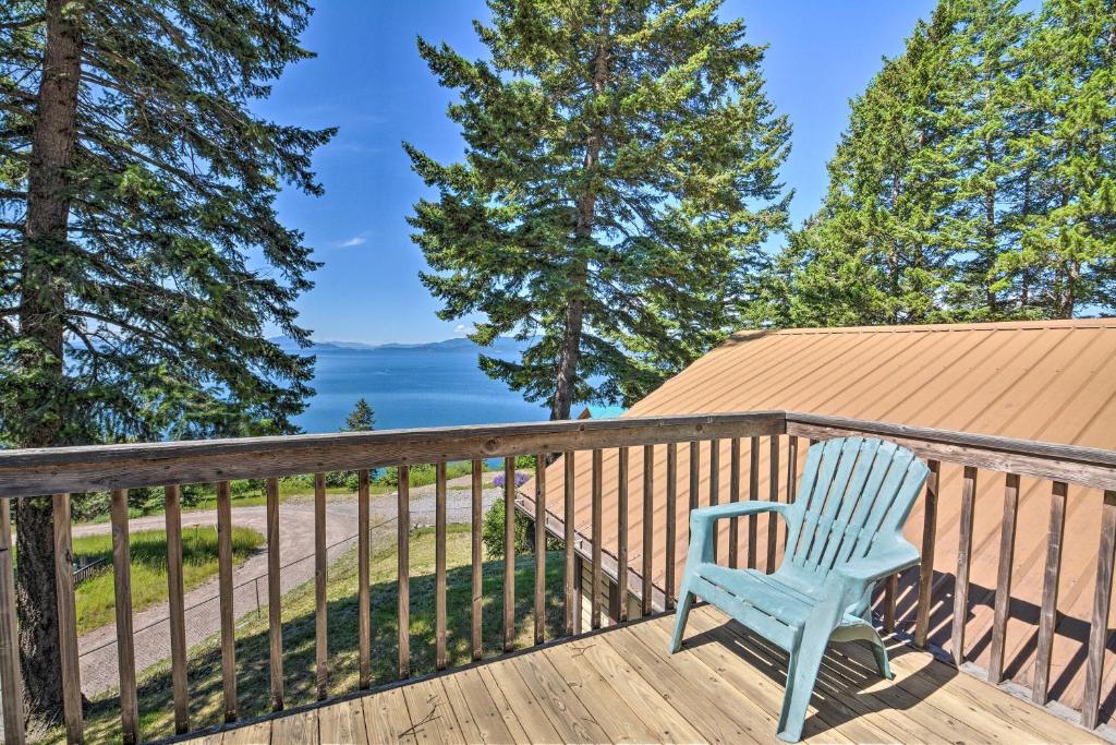 Spacious Bigfork Retreat Overlooking Flathead Lake - main image