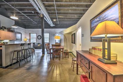 Chic City Apt in the Heart of Dtwn Billings! - image 14