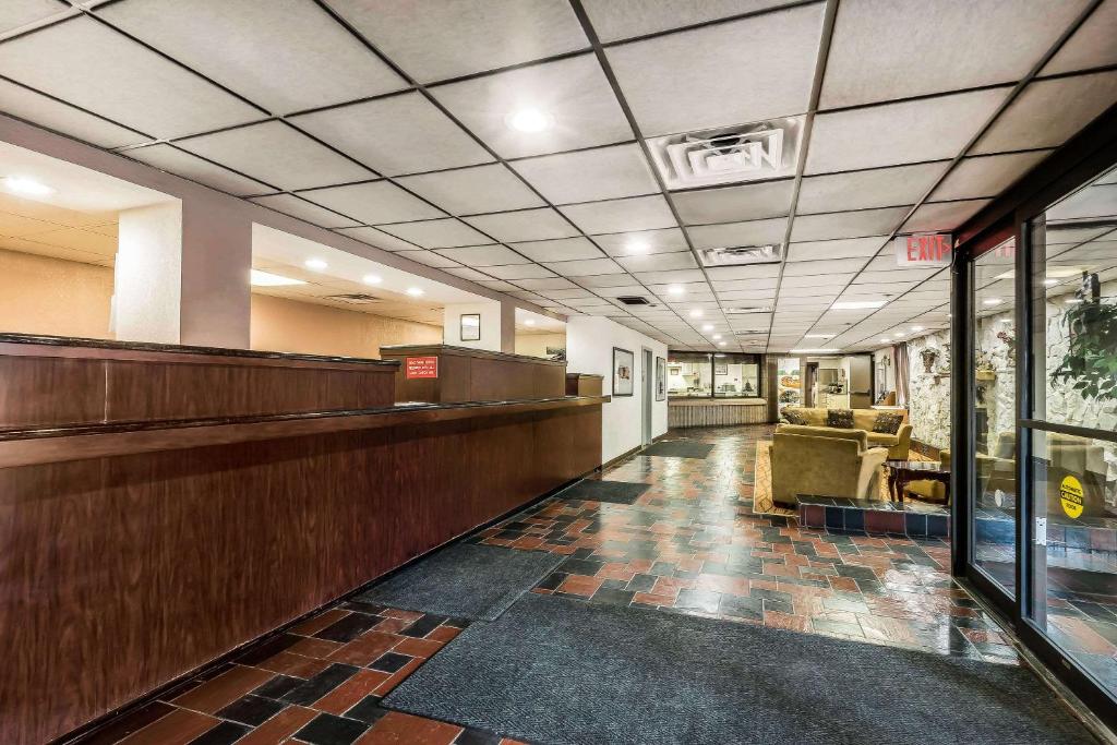 Quality Inn & Suites Binghamton Vestal - main image