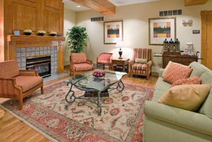 Country Inn & Suites by Radisson Birch Run-Frankenmuth MI - image 10