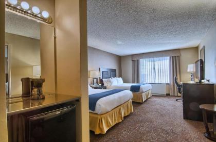 Holiday Inn Express Detroit-Birmingham an IHG Hotel - image 12